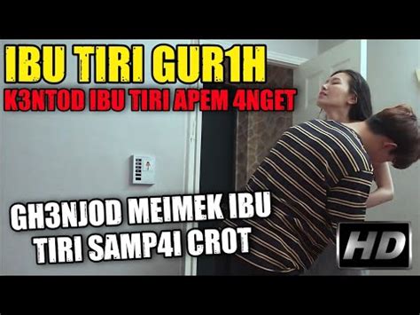 ibu tiri hot|Menikmati mama teman ku